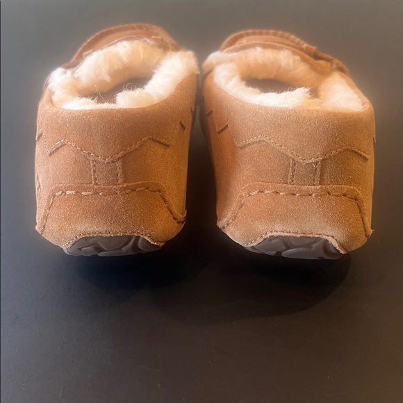 UGG Willow slipper women’s size 8 cognac color NWOB - Picture 4 of 10